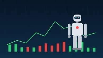 رسم توضيحي لروبوت بشري يقف أمام شاشة مؤشرات بورصة ورسوم بيانية صاعدة وهابطة