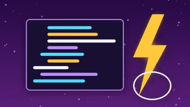 رسم توضيحي لمحرر شيفرات برمجية بجانب صاعقة برق في إشارة إلى نموذج Qwen3.8-Flash السريع على منصة Qoder